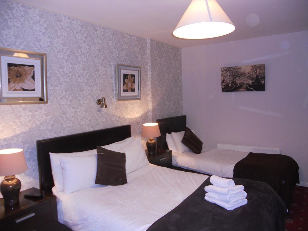 Carrick on Shannon Leitrim Inn الغرفة الصورة